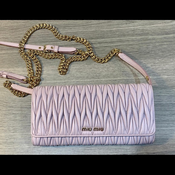MIU MIU Matelasse Nappa Chain Crossbody Bag - Pink - Picture 3 of 7